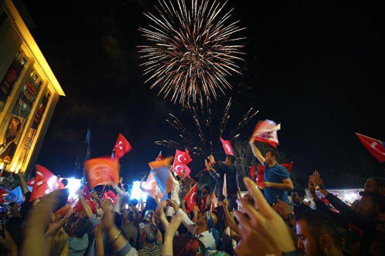 “Ben devletim” anlayışı (Celalettin Can)