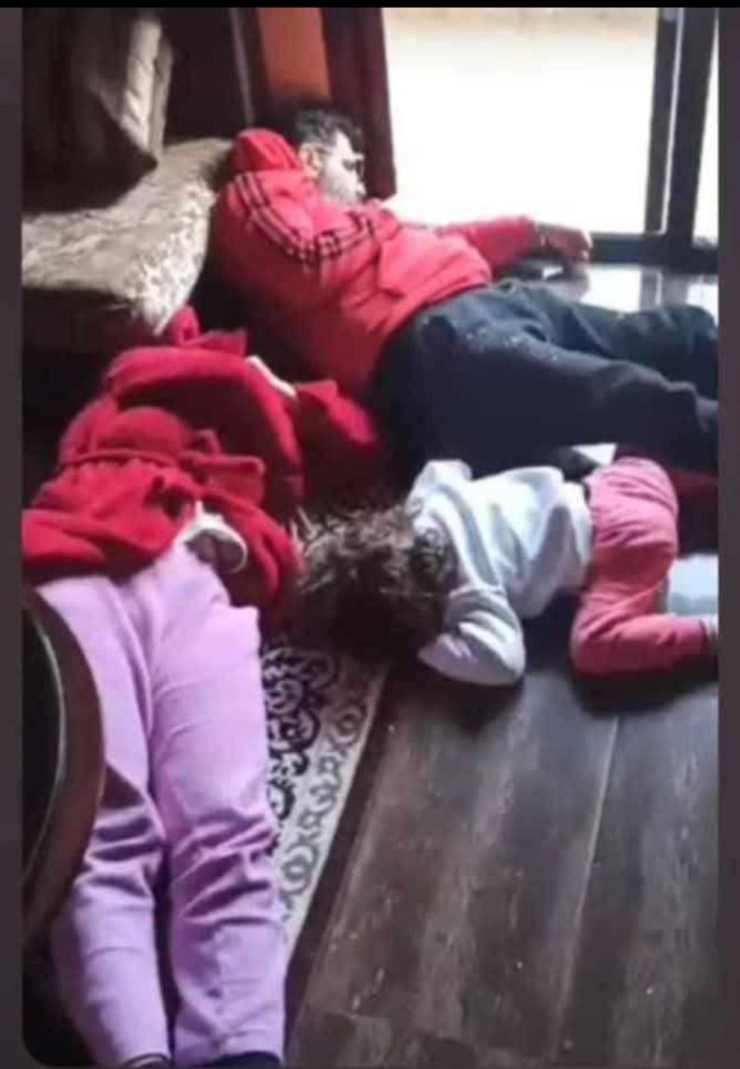 ALEVİLERİN İSYANI (Mihrac Ural)