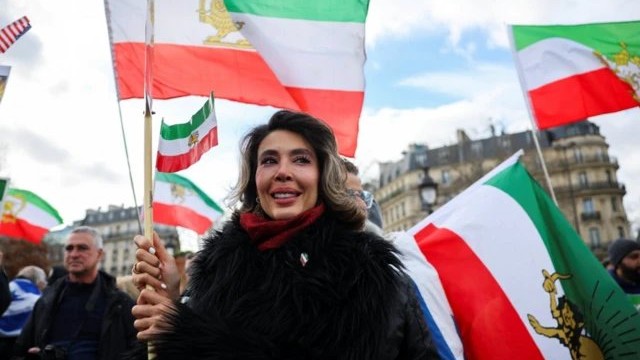 İNSANLIK TAVRI (Serhat Lif)