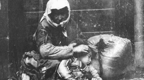 24 Nisan 1915 Soykırım Kurbanları Anısına (Fatma Pesent)