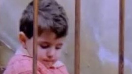 HEYEEE…  ÇAAT… ANNEMMM… (Fikri Günay)