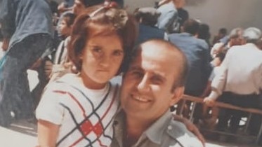 HEYEEE…  ÇAAT… ANNEMMM… (Fikri Günay)